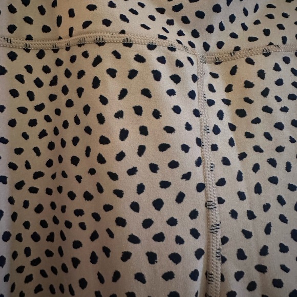 Barre3 Performance HW Legging - Cinnamon Dot Cinnamon/ XL - cheetah print - Picture 2 of 5